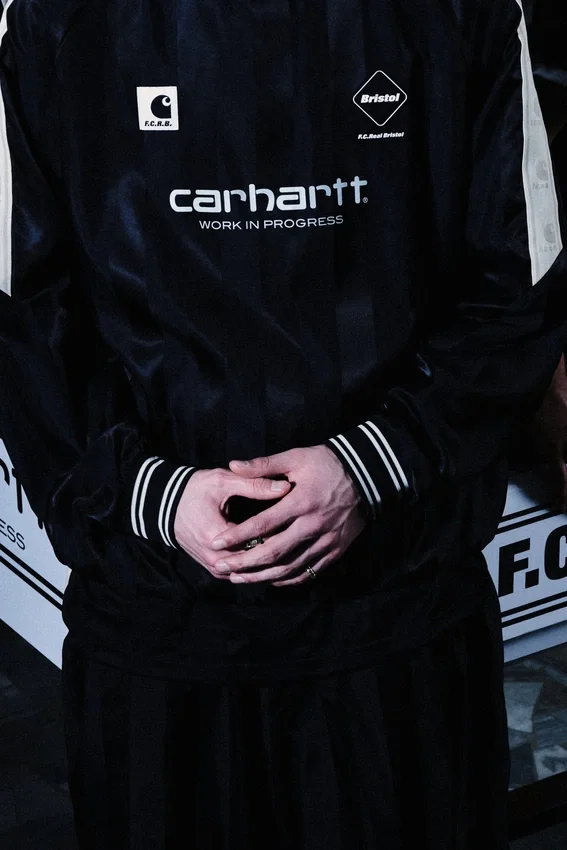 F.C.Real Bristol x Carhartt WIP Warm Up Piste F.C.Real Bristol x Carhartt WIP Warm Up Piste